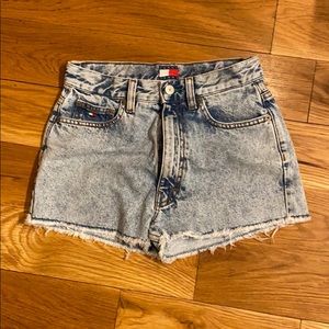 Tommy Jeans Acid Wash Cutoff Shorts